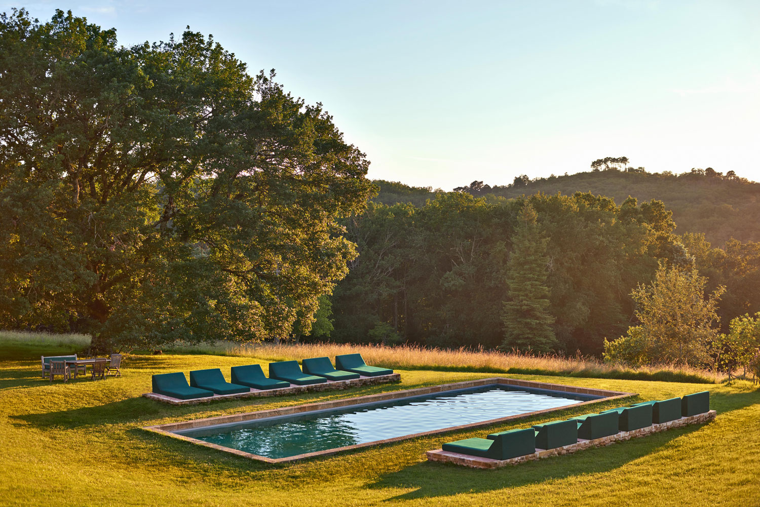 La Bourlie, Chateau de Commarque-Visconti_photos by Tom Mannion